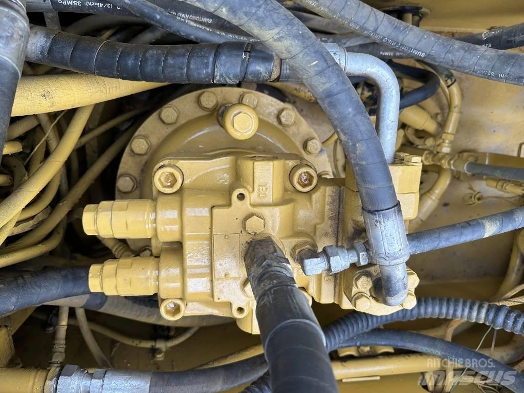 CAT 320D Bageri gusjeničari