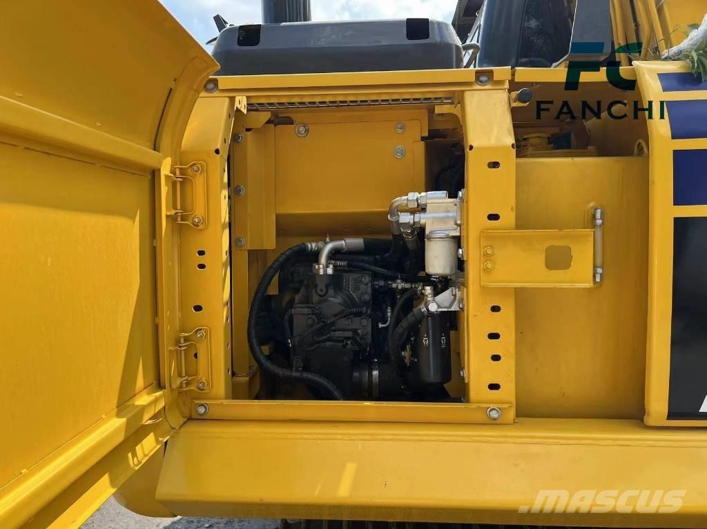 Komatsu PC 130 Bageri gusjeničari