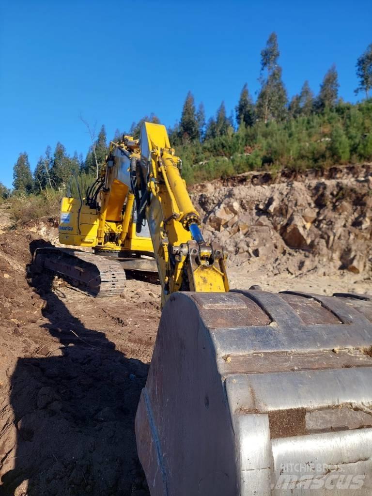 Komatsu PC 228 LC-3 Bageri gusjeničari