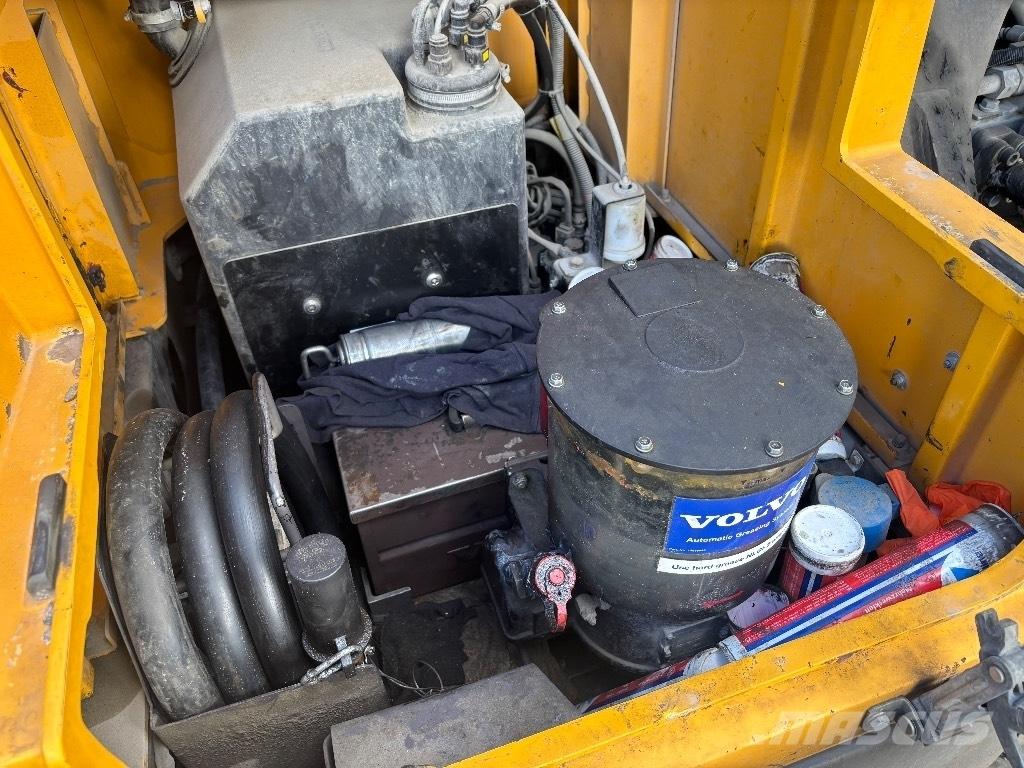 Volvo EC 380 EL Bageri gusjeničari