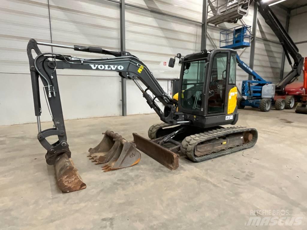 Volvo ECR 50 D Mini bageri <7t