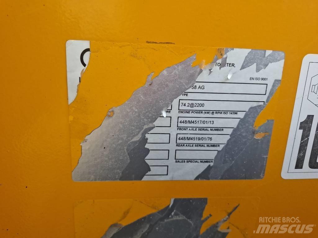 JCB 527-58 Teleskopski viličari