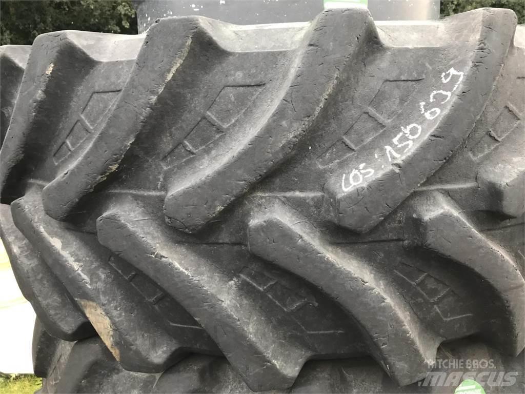 Petlas 600/65R34 Gume, kotači i naplatci