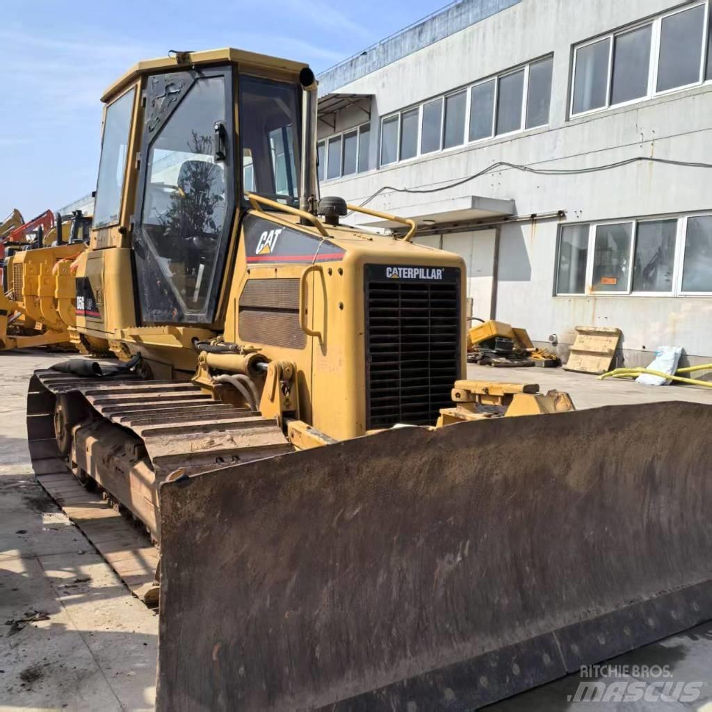 CAT D 5 G LGP Buldožeri gusjeničari