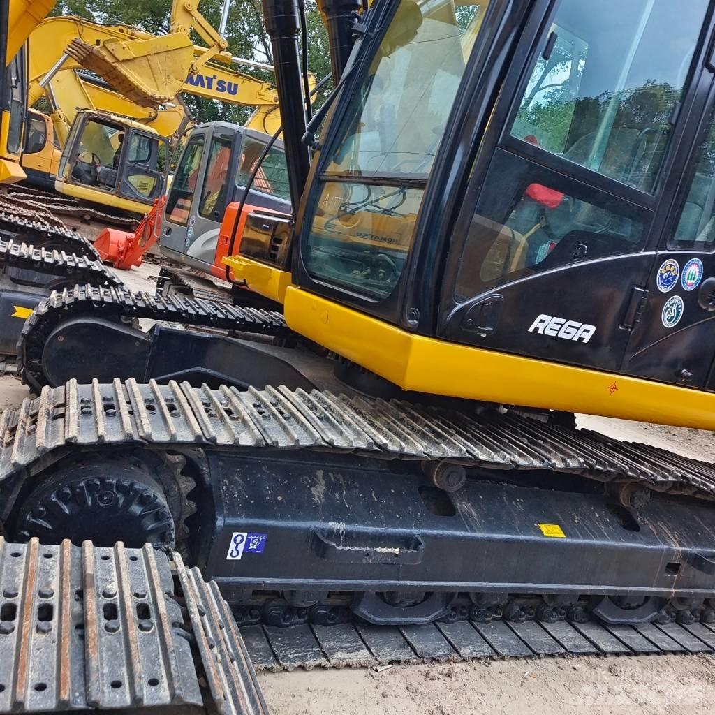 CAT 323 D Bageri gusjeničari