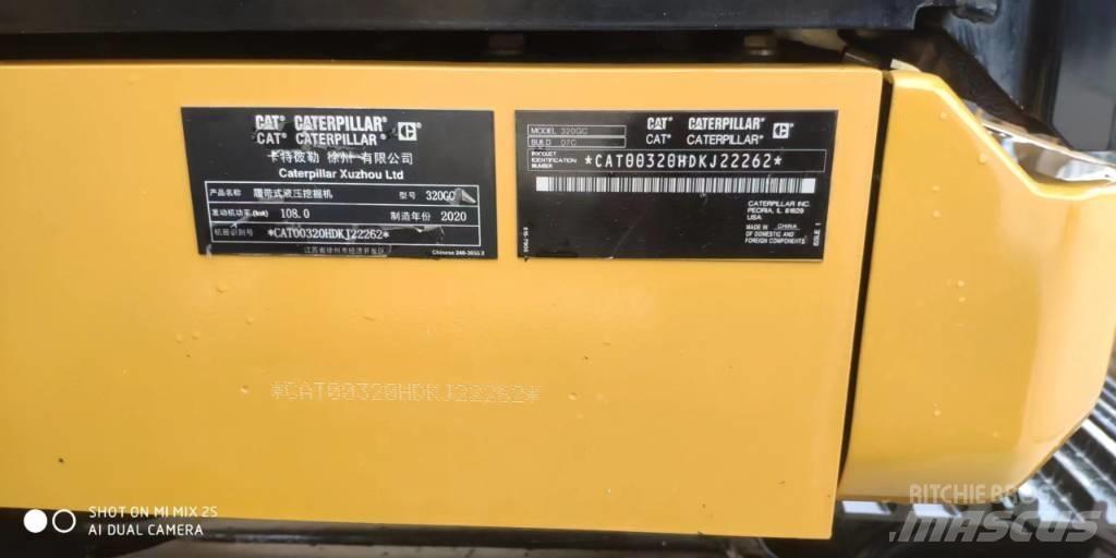 CAT 2021 CAT 320GC Bageri na kotačima