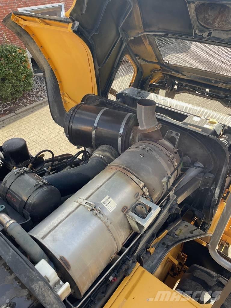 Volvo L220G Utovarivači na kotačima