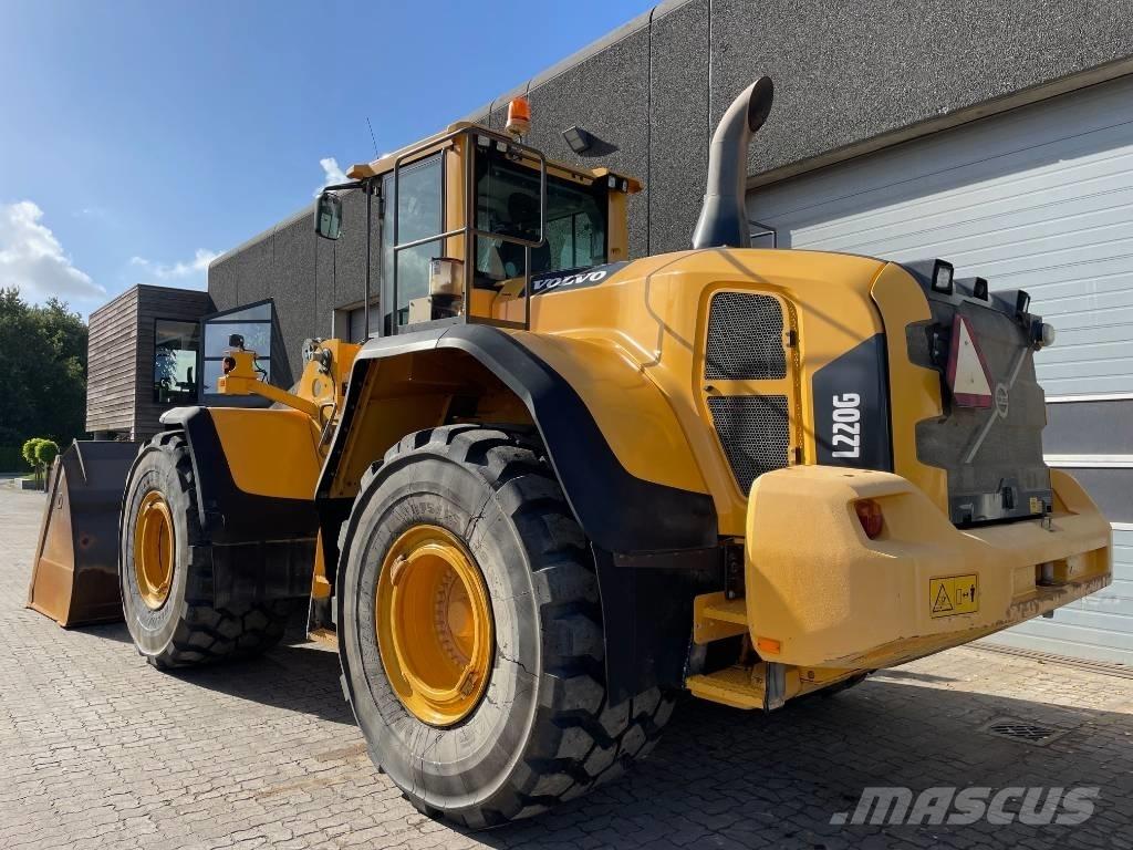 Volvo L220G Utovarivači na kotačima