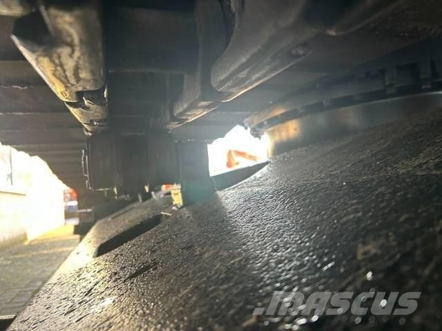 Hitachi ZX 210 LC-5B Bageri gusjeničari
