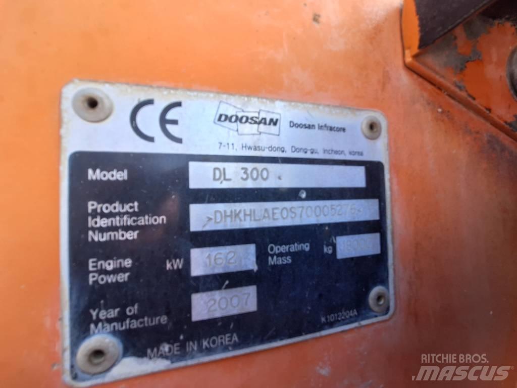 Doosan DL 300 Utovarivači na kotačima