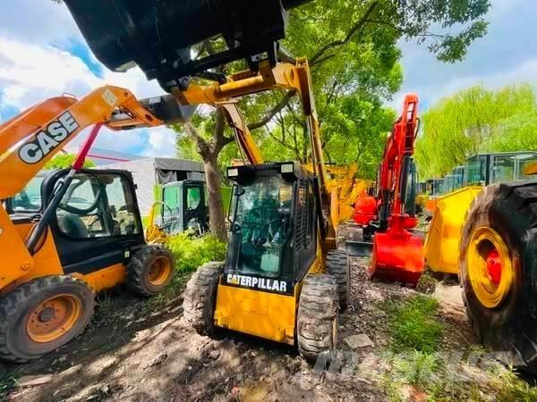 CAT 246B Mini utovarivači