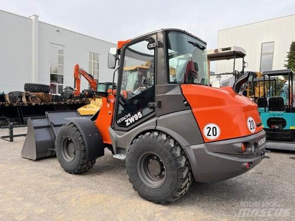 Hitachi ZW95-6C Utovarivači na kotačima