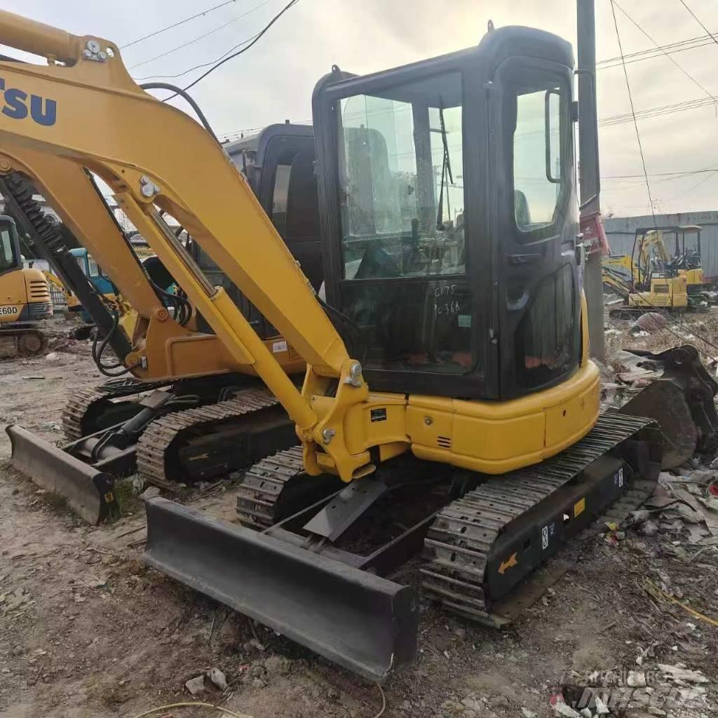 Komatsu PC35 Mini bageri <7t