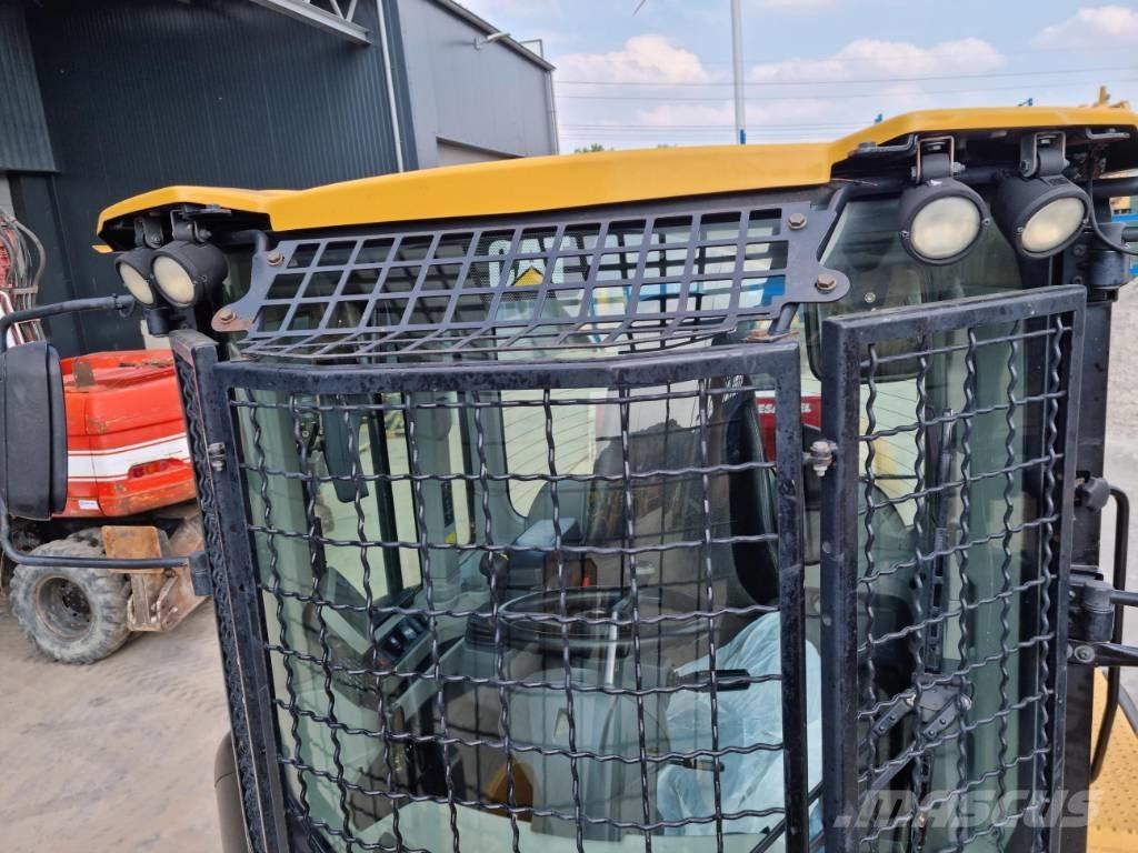 CAT 938K / 938M Kabine i unutrašnjost