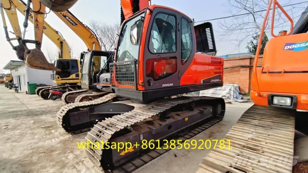 Doosan DX 225 Bageri gusjeničari