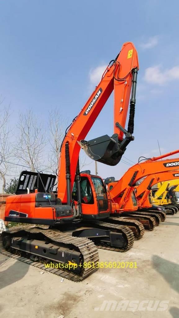 Doosan DX 225 Bageri gusjeničari