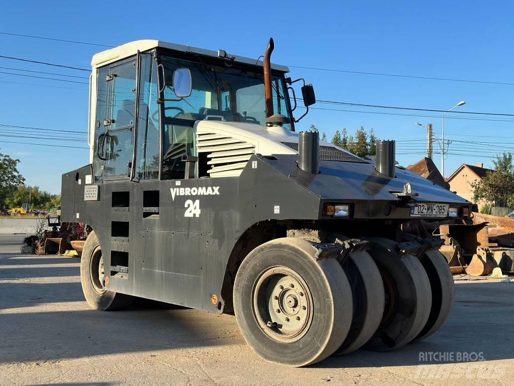 Vibromax W2400 Gumeni valjci na kotačima