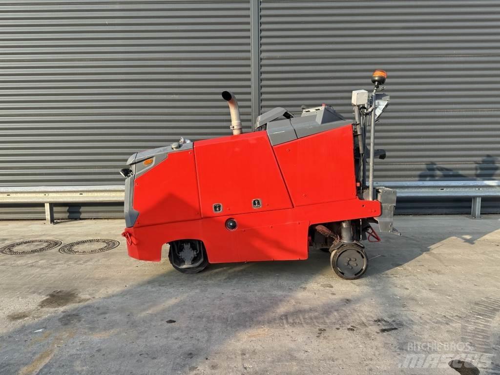 Wirtgen W 35 RI Asfaltne hladne glodalice