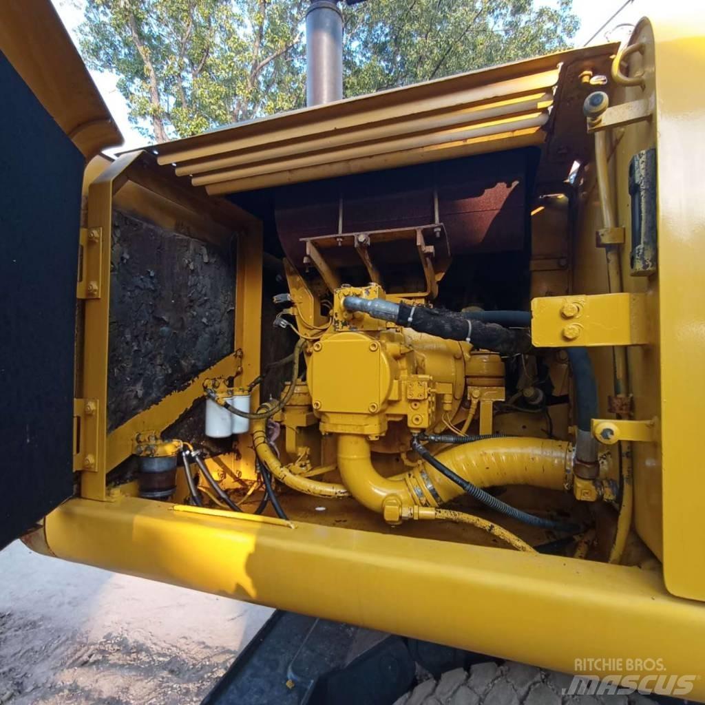 Komatsu PC150W-6 Bageri na kotačima