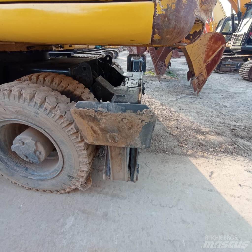 Komatsu PC150W-6 Bageri na kotačima