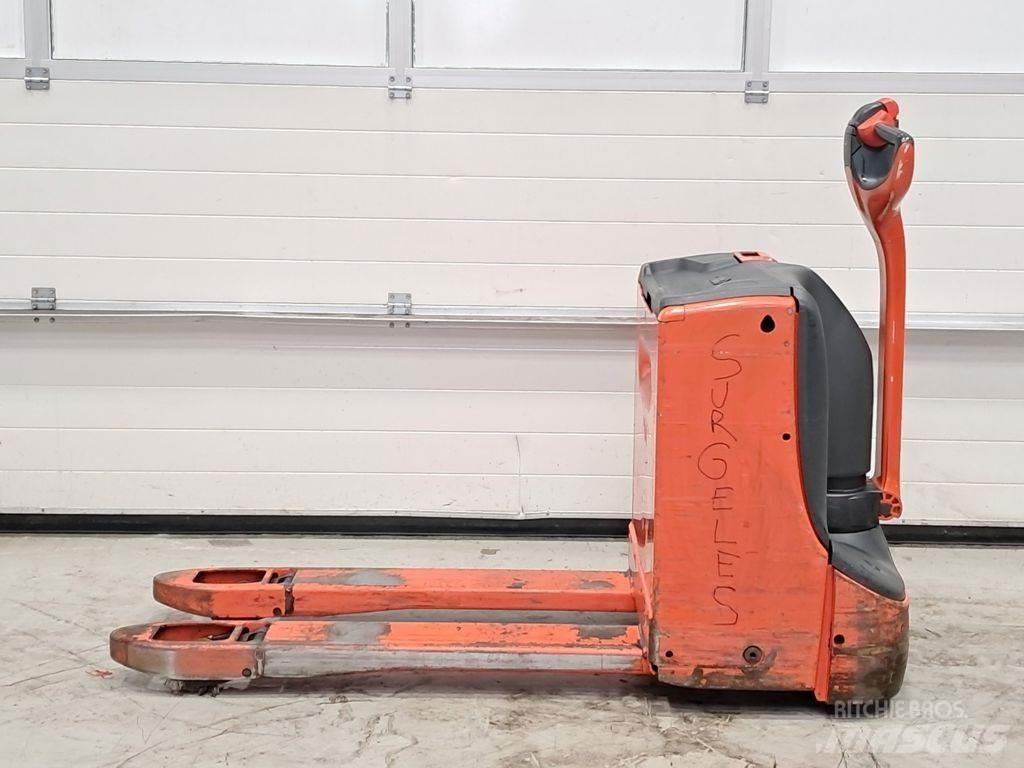 Linde T16 Nisko podizni električni viličar