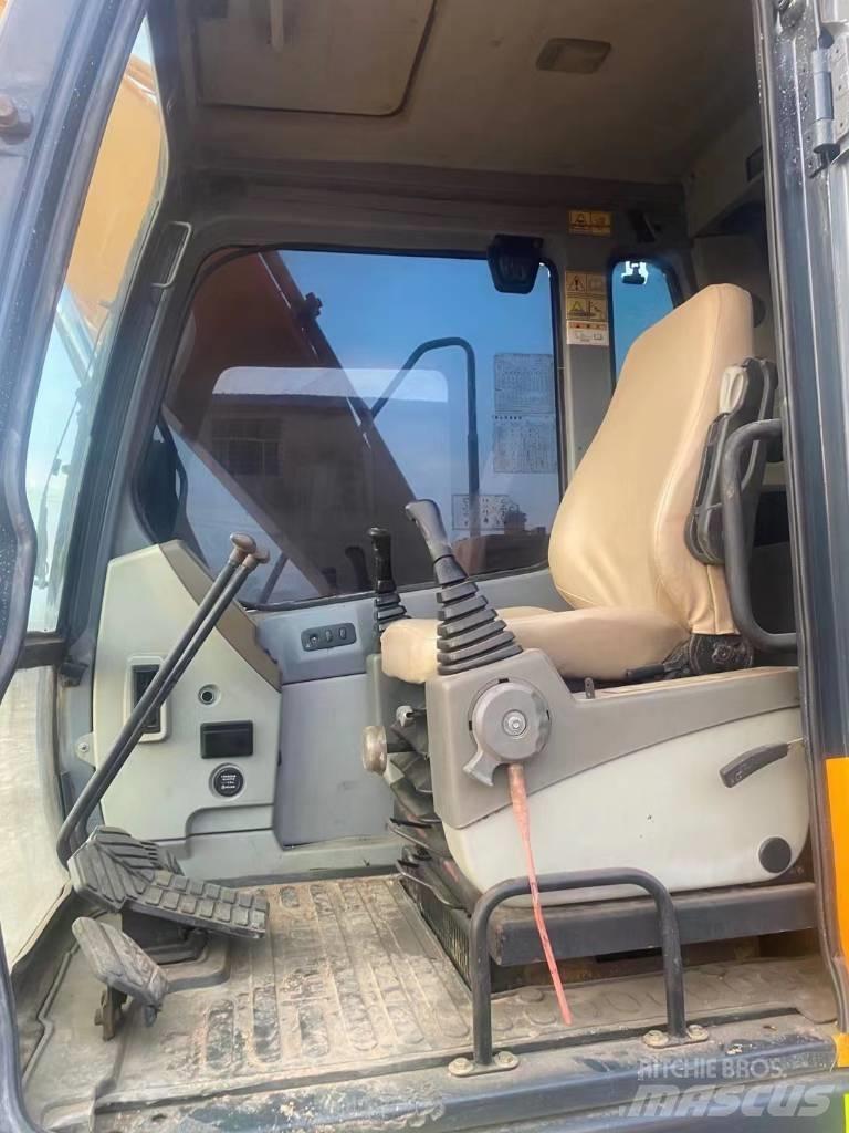 Hyundai R110VS Bageri gusjeničari