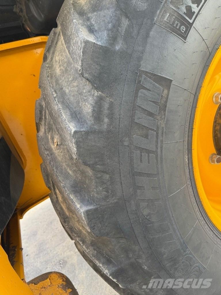 JCB 3 CX Utovarni rovokopači