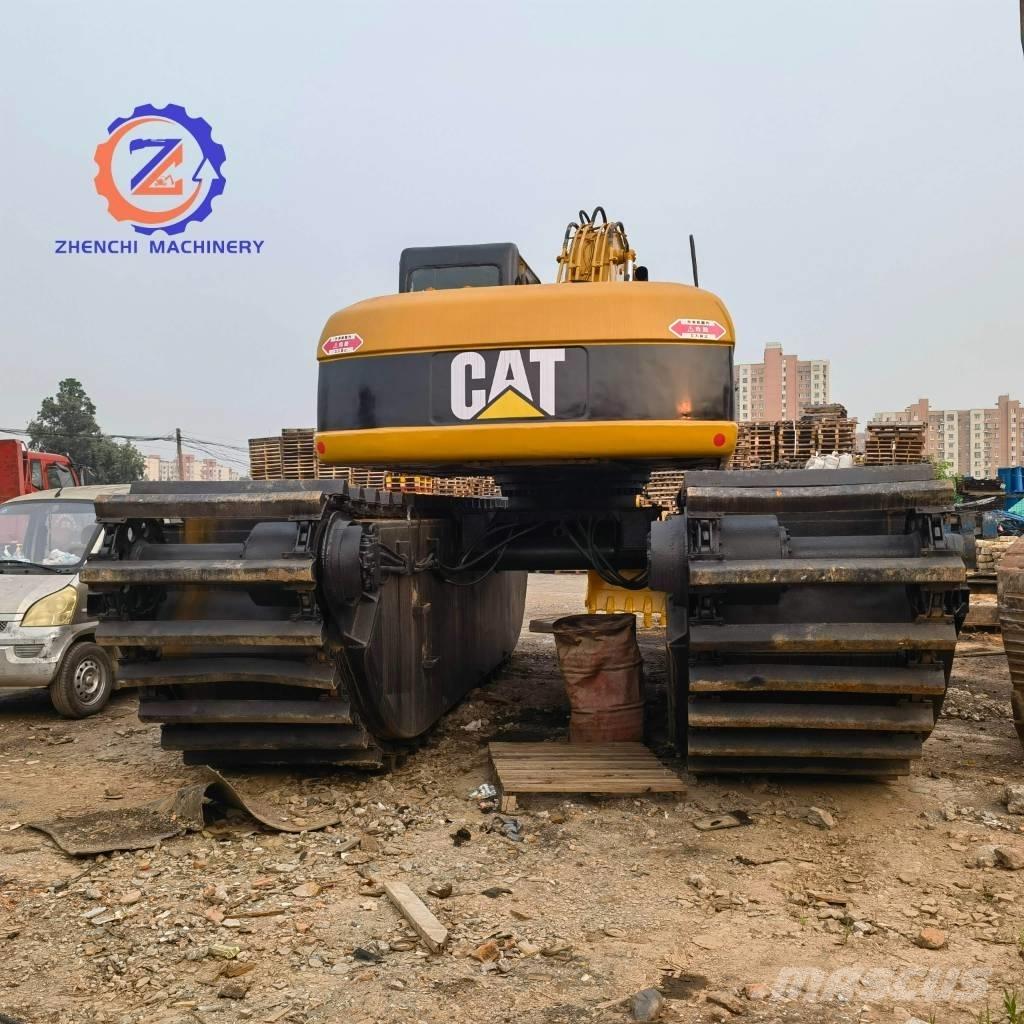 CAT 320 C Amfibijski bageri