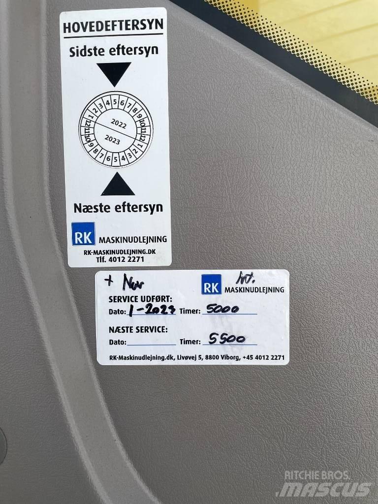Volvo EC 250 E Bageri gusjeničari