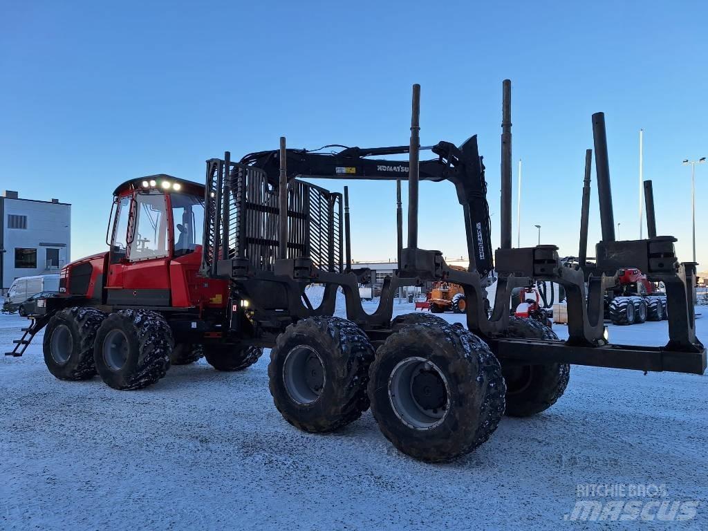 Komatsu 875 Forvarderi