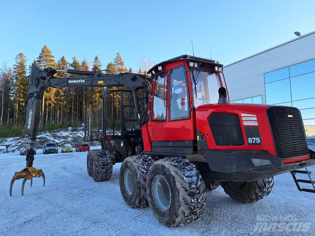Komatsu 875 Forvarderi