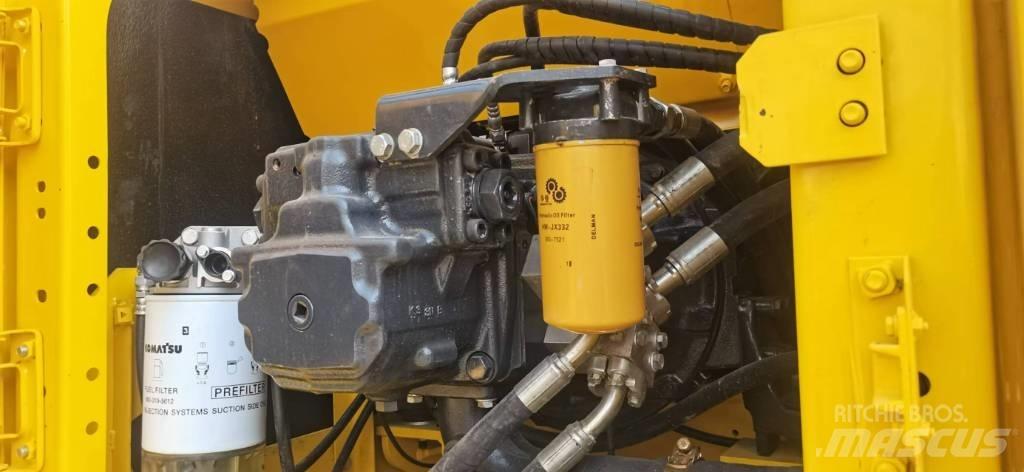 Komatsu 220-8 Mini bageri <7t