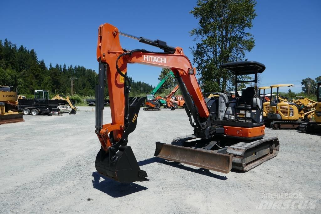 Hitachi ZX50U-5B Mini bageri <7t
