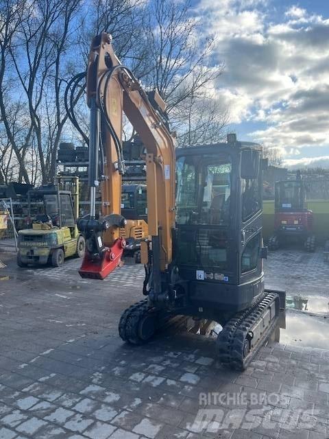 CASE CX 26 C Mini bageri <7t