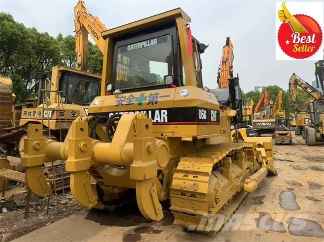 CAT D 6 G Buldožeri gusjeničari