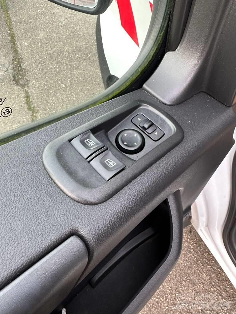 Renault Master Vučne prikolice se podiznom košarom
