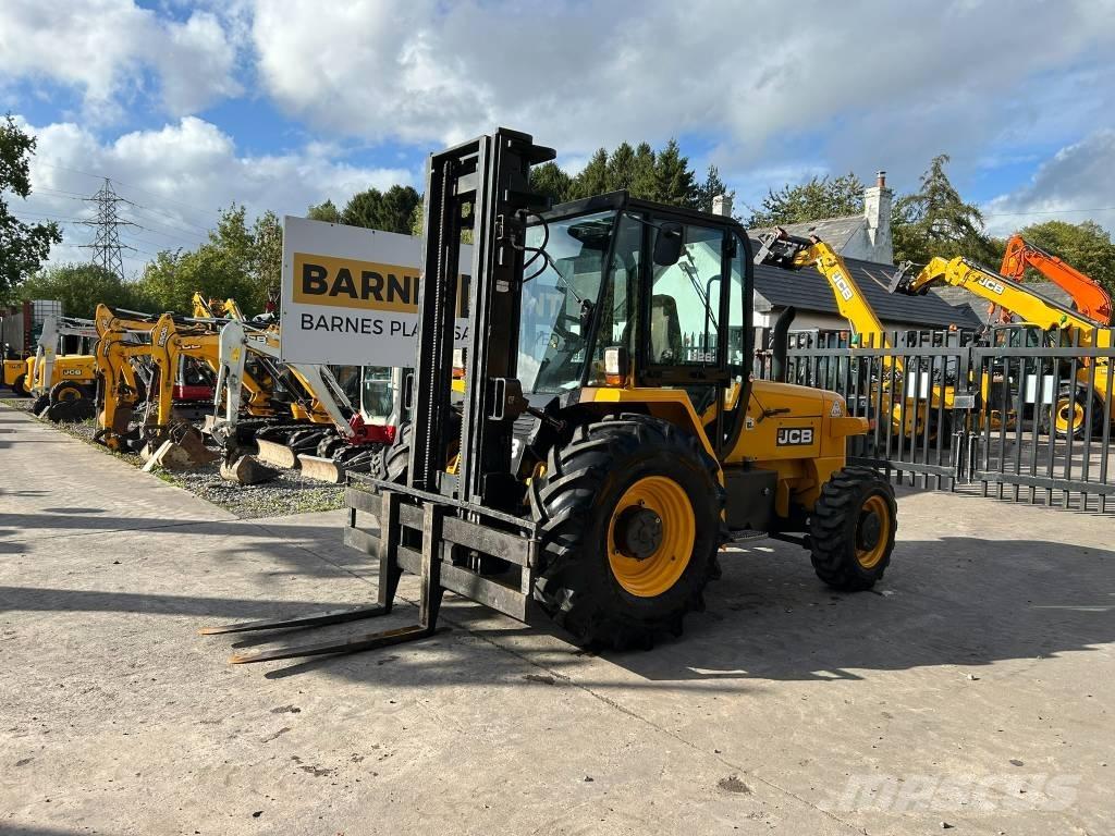 JCB 926 Terenski viličar