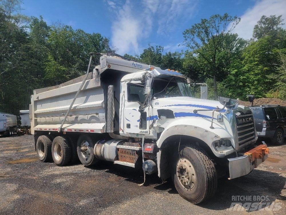 Mack 713GU Kiper kamioni