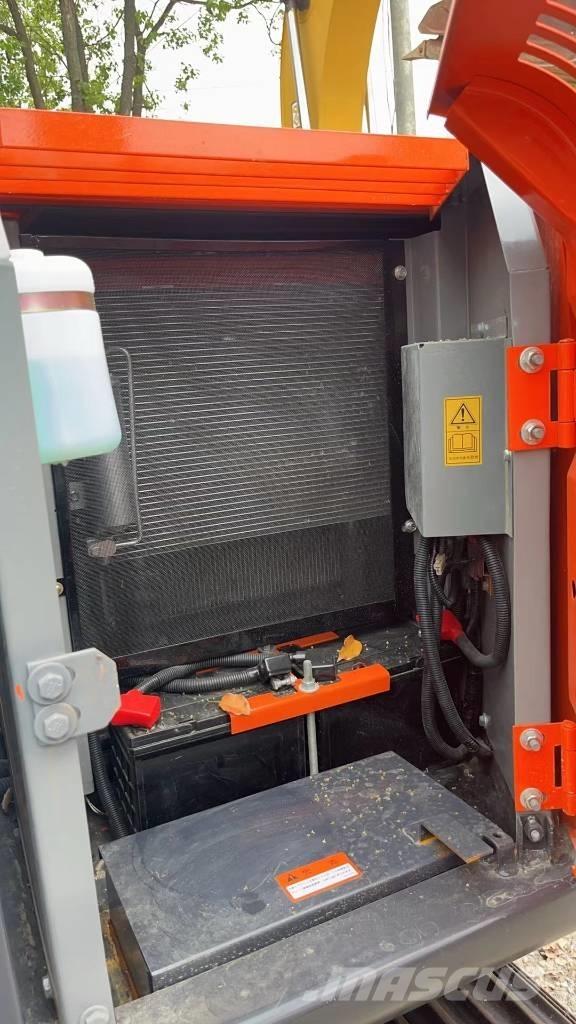 Hitachi ZX 70 Mini bageri <7t