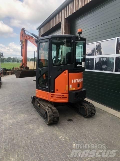 Hitachi ZX 26 U-5 Mini bageri <7t