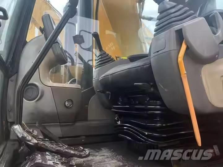 CAT 325 D Bageri gusjeničari