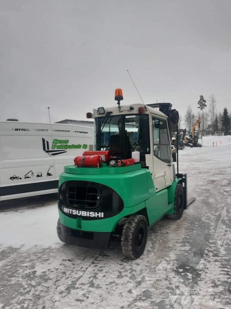 Mitsubishi FD50K Dizelski viličari