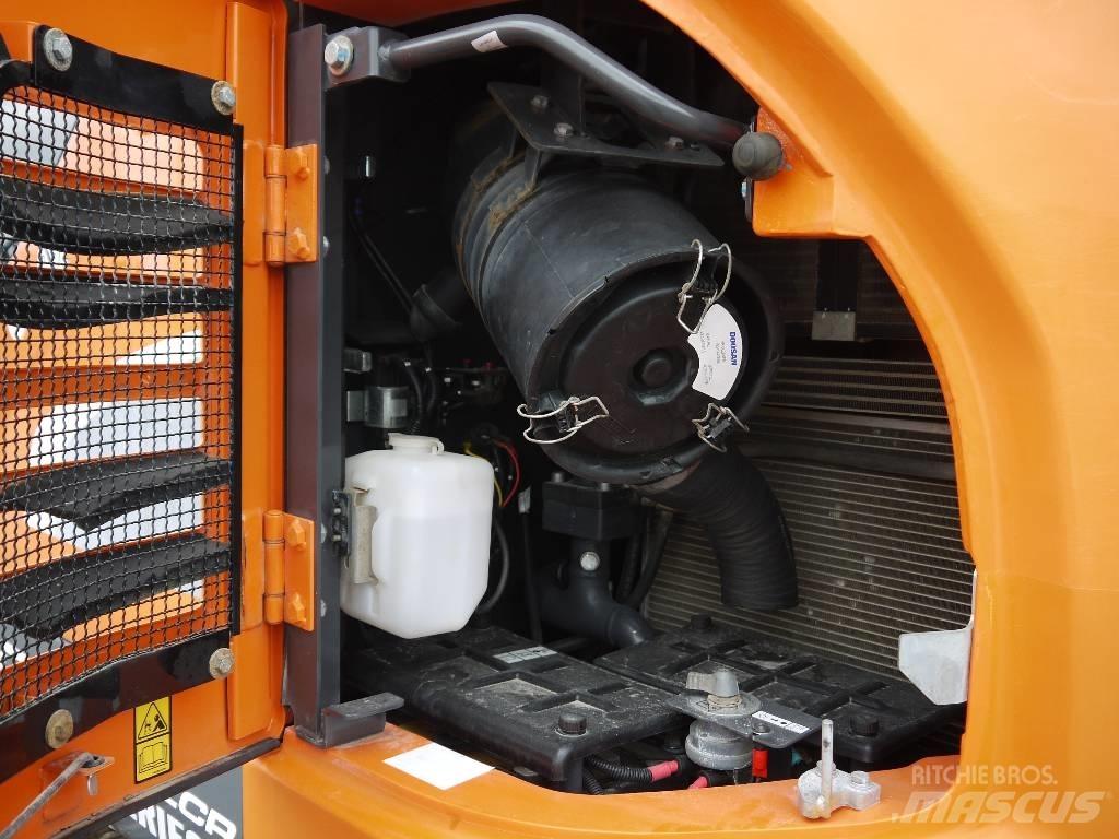 Doosan DX 140 LCR-5 Bageri gusjeničari