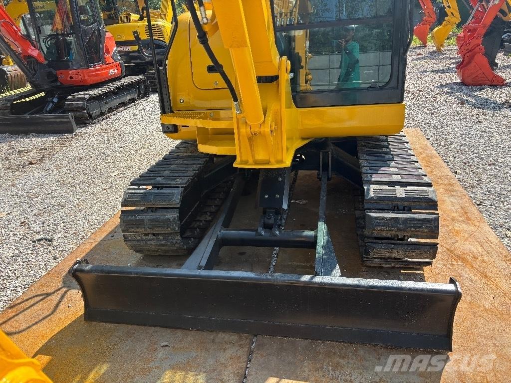 Komatsu PC 56-7 Mini bageri <7t