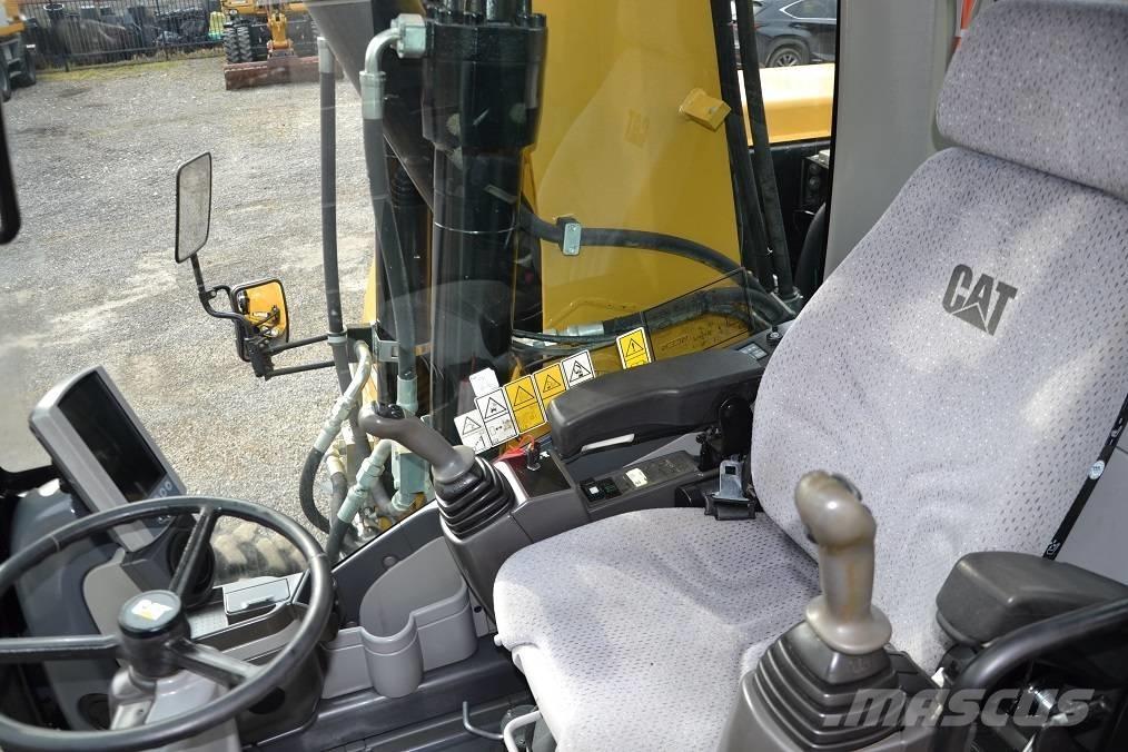 CAT M 315 D Bageri na kotačima