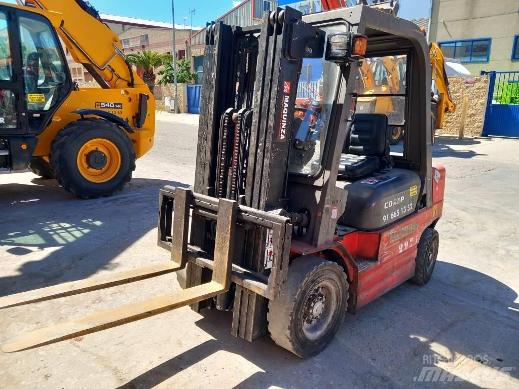 Manitou CD 25 P Dizelski viličari