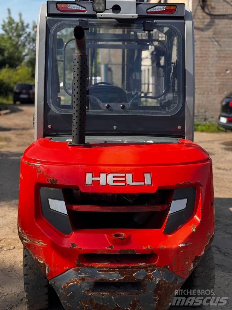 Heli CPCD 50 Dizelski viličari