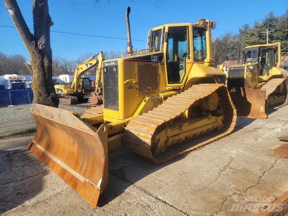 CAT D 5 N LGP Buldožeri gusjeničari