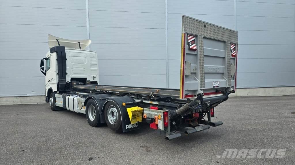 Volvo FH Demontažnii kamioni za podizanje kabela