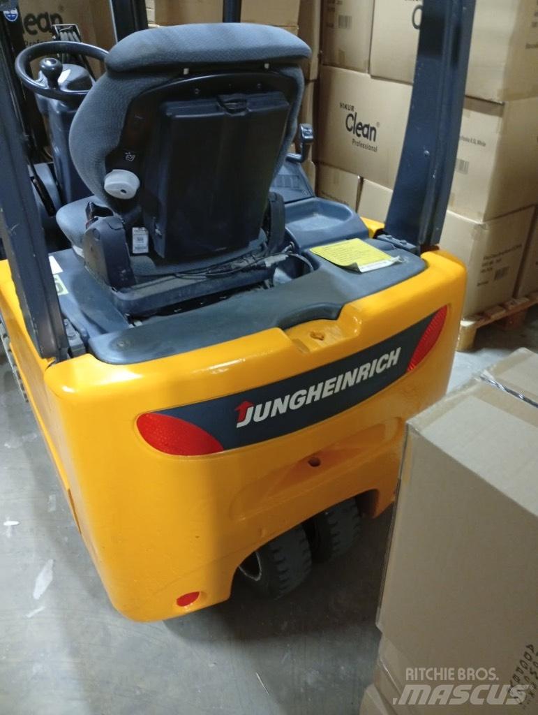 Jungheinrich EFG213 Električni viličari